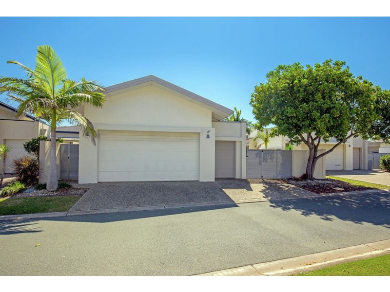 2821 Gracemere Circuit East, Hope Island QLD 4212