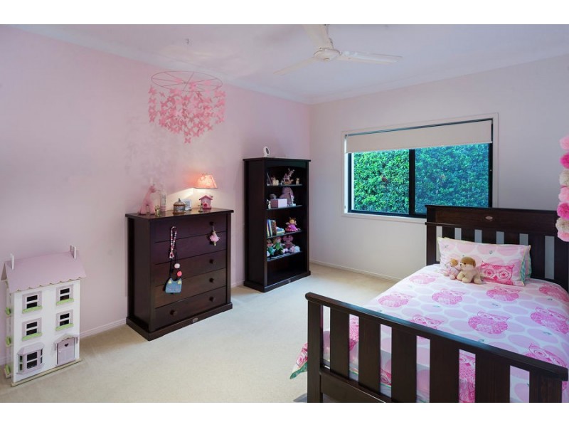 13 Beau Geste Place, Coomera Waters QLD 4209