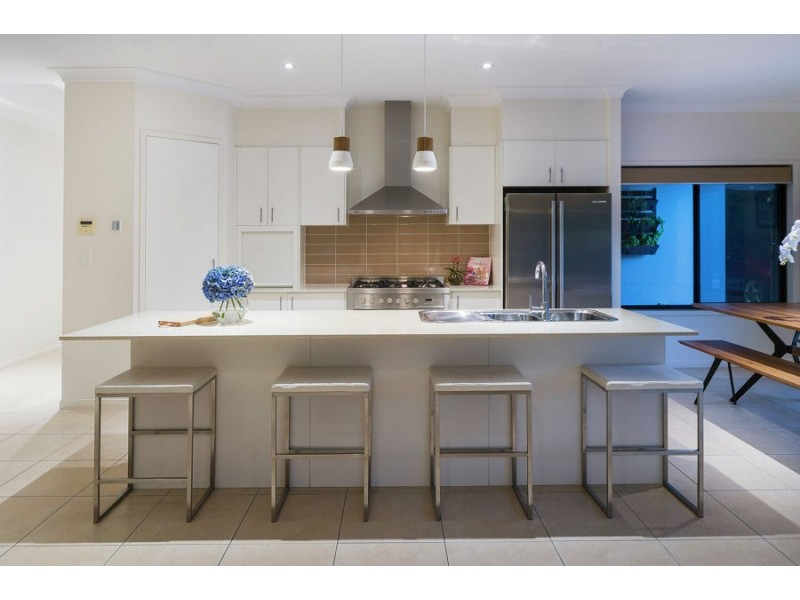 13 Beau Geste Place, Coomera Waters QLD 4209