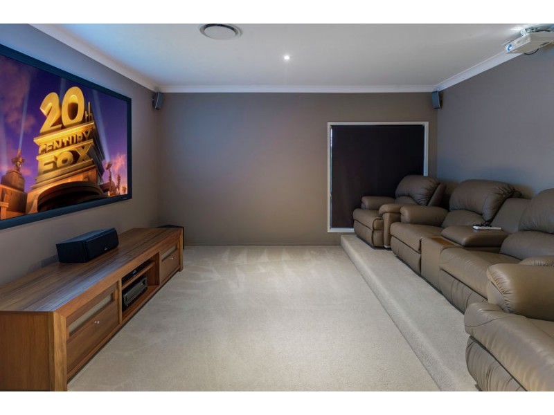 13 Beau Geste Place, Coomera Waters QLD 4209