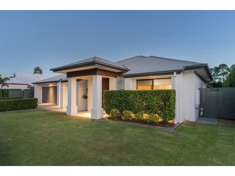 13 Beau Geste Place, Coomera Waters QLD 4209