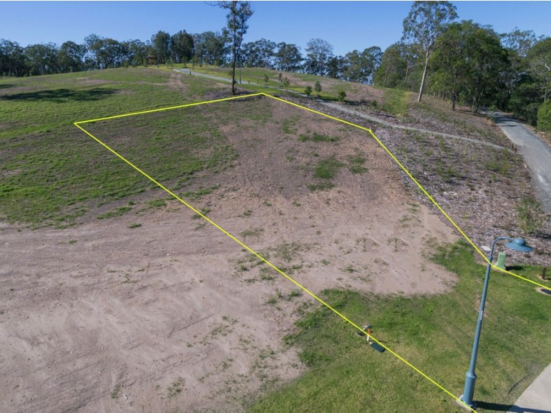 8 Ellida Lane, Coomera Waters QLD 4209