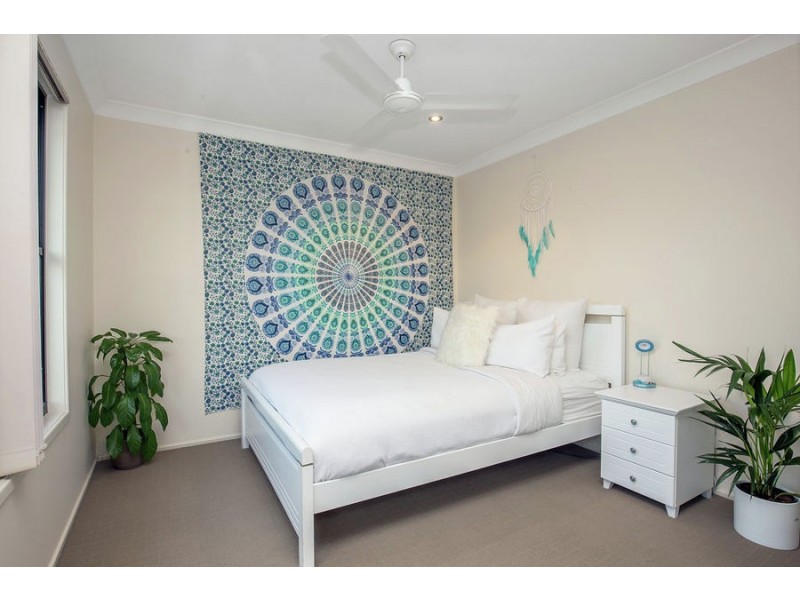 15 Cobb & Co Drive, Oxenford QLD 4210