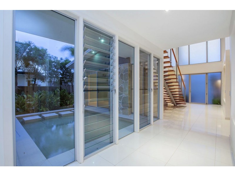 38 Buccaneer Way, Coomera Waters QLD 4209