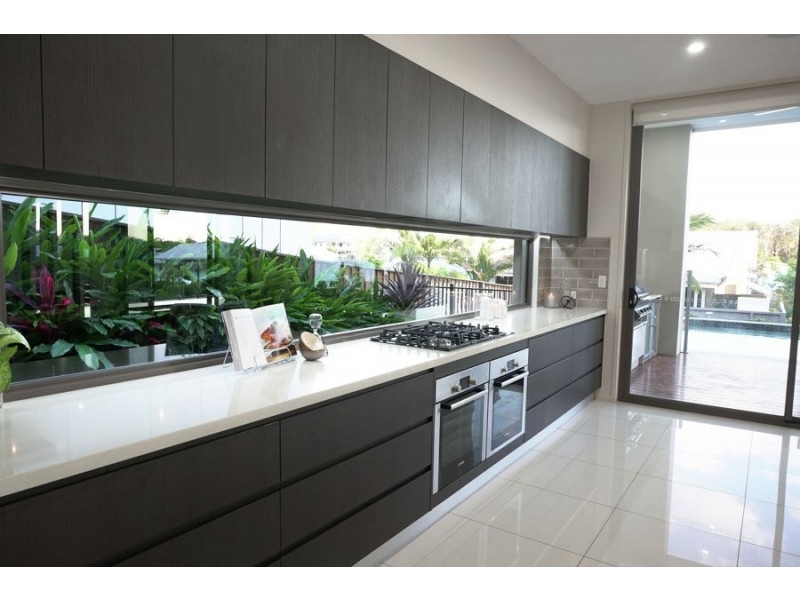 15 Kurura Road, Coomera Waters QLD 4209