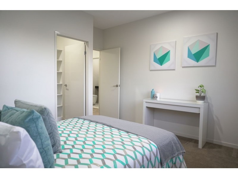 15 Kurura Road, Coomera Waters QLD 4209