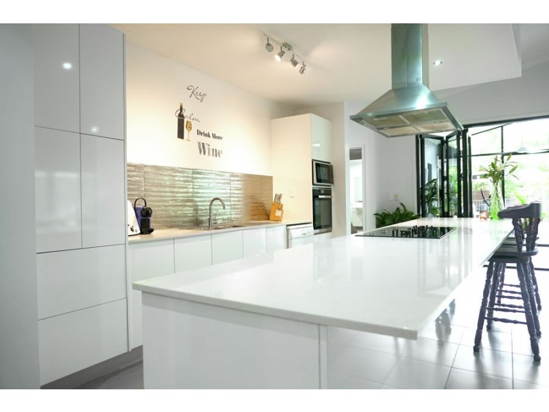 6 Iceberg Lane, Coomera Waters QLD 4209