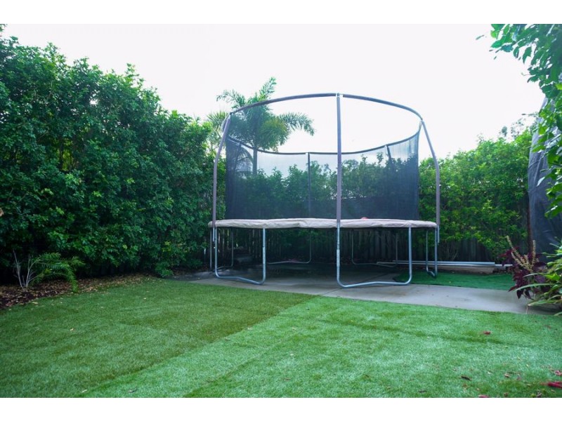 6 Iceberg Lane, Coomera Waters QLD 4209