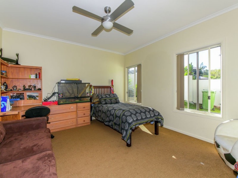 1 Brilliant Lane, Coomera Waters QLD 4209