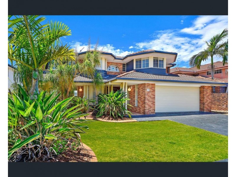 488 Oxley Drive, Runaway Bay QLD 4216