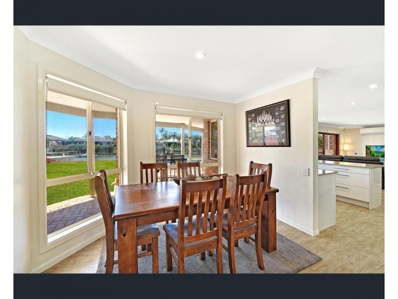 488 Oxley Drive, Runaway Bay QLD 4216