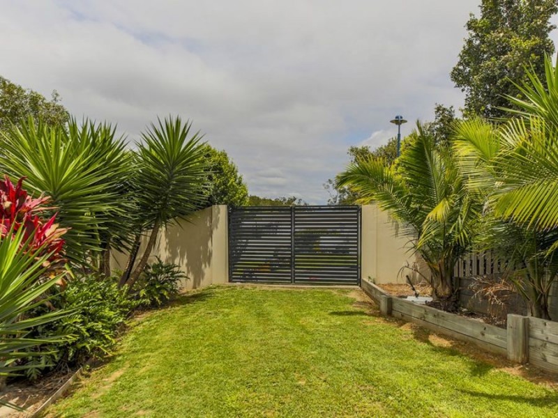 1 Serenade Drive, Coomera Waters QLD 4209