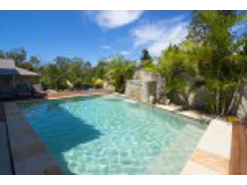 1 Serenade Drive, Coomera Waters QLD 4209