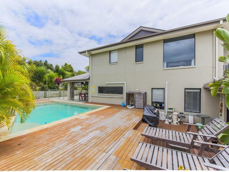 1 Serenade Drive, Coomera Waters QLD 4209