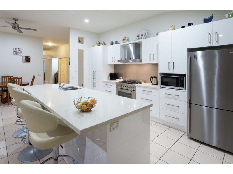 5 Rani Avenue, Coomera Waters QLD 4209
