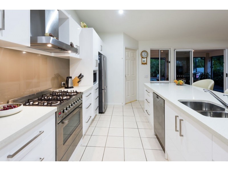 5 Rani Avenue, Coomera Waters QLD 4209