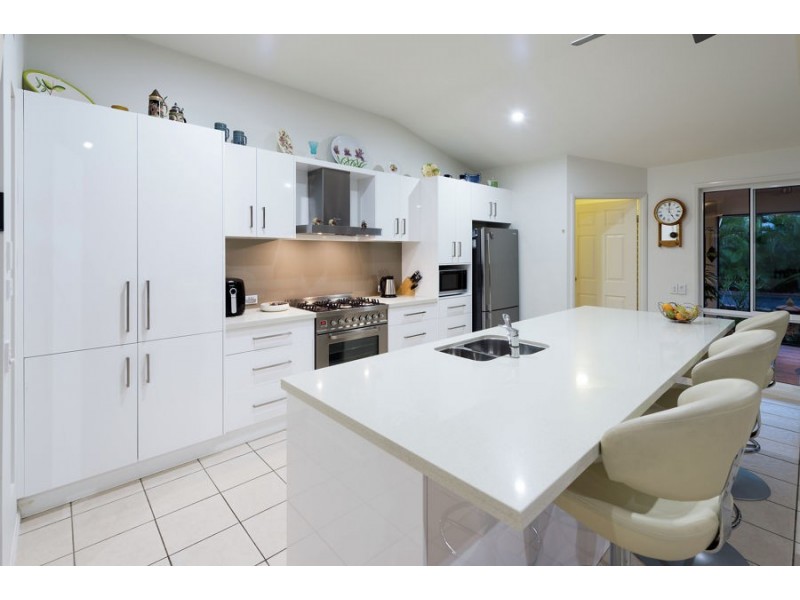 5 Rani Avenue, Coomera Waters QLD 4209