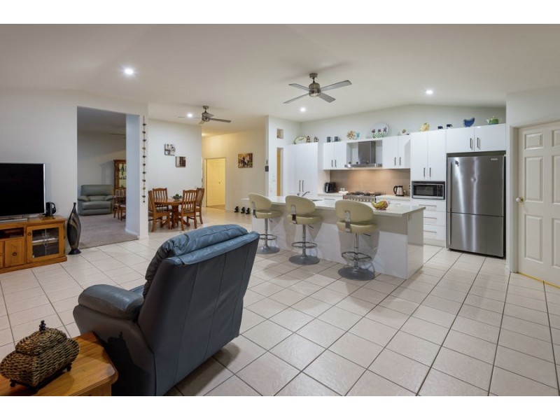 5 Rani Avenue, Coomera Waters QLD 4209