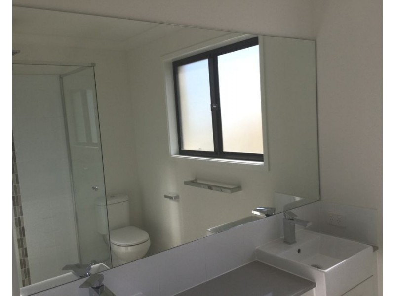 1 / 9 Summit Place, Pimpama QLD 4209