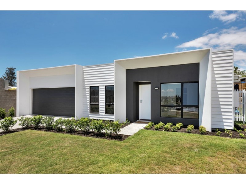 “The Heights”, Pimpama QLD 4209
