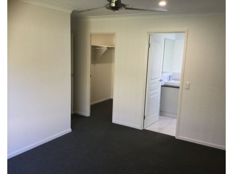 25 Christina Drive, Coomera Waters QLD 4209