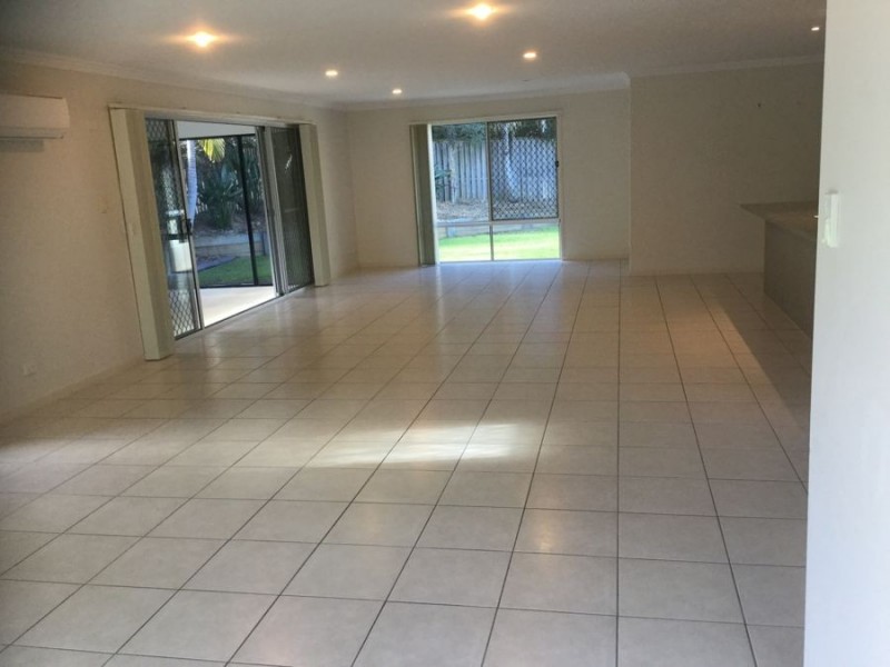 30 Ragamuffin Drive West, Coomera Waters QLD 4209