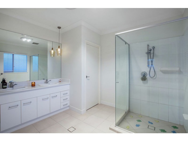 12 Jasner Lane, Coomera Waters QLD 4209