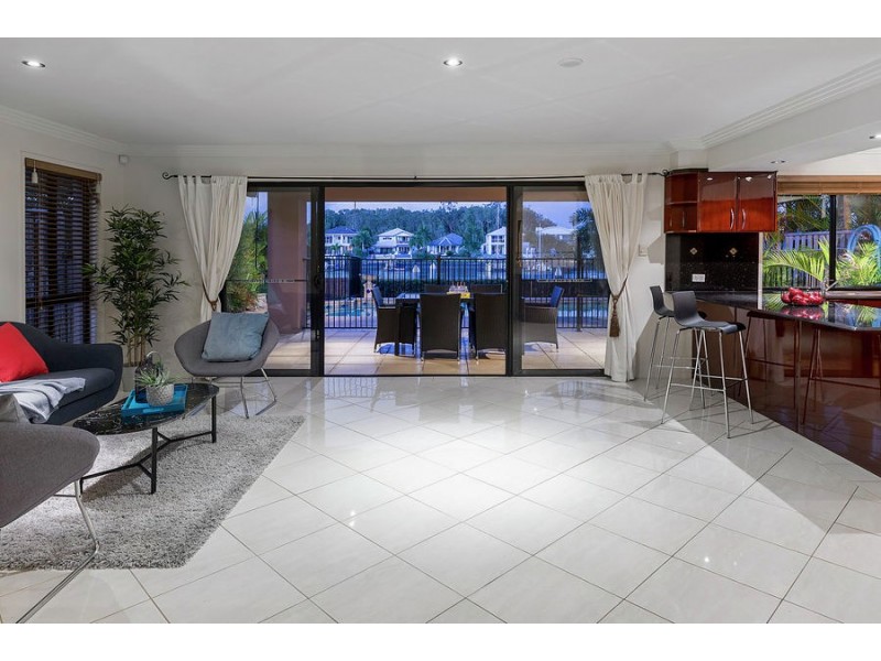 15 Nocturne Lane, Coomera Waters QLD 4209