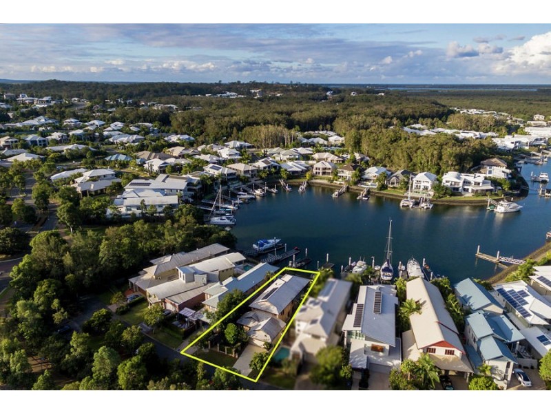 15 Nocturne Lane, Coomera Waters QLD 4209