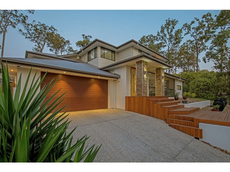 29 Pendragon Dve, Coomera Waters QLD 4209