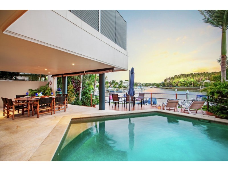 2 Kurrewa Lane, Coomera Waters QLD 4209