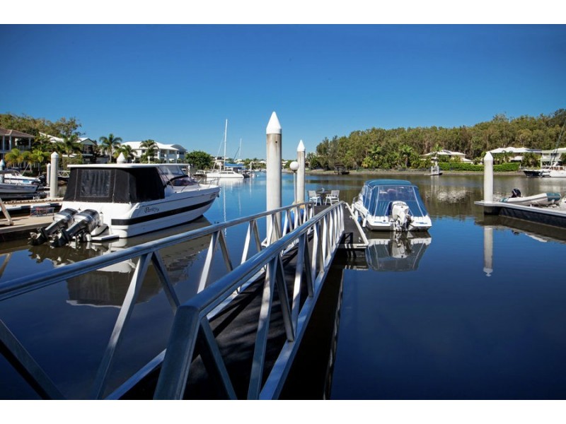2 Kurrewa Lane, Coomera Waters QLD 4209