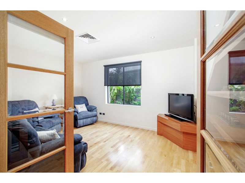 2 Kurrewa Lane, Coomera Waters QLD 4209