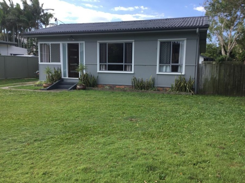 9 Kropp St, Biggera Waters QLD 4216