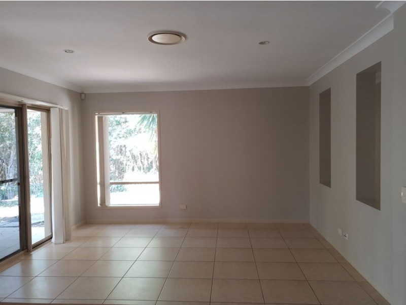 32 Pacha Cl, Coomera Waters QLD 4209