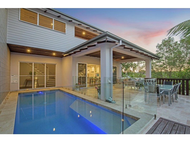 27 VILLAGE HIGH CRES, Coomera Waters QLD 4209