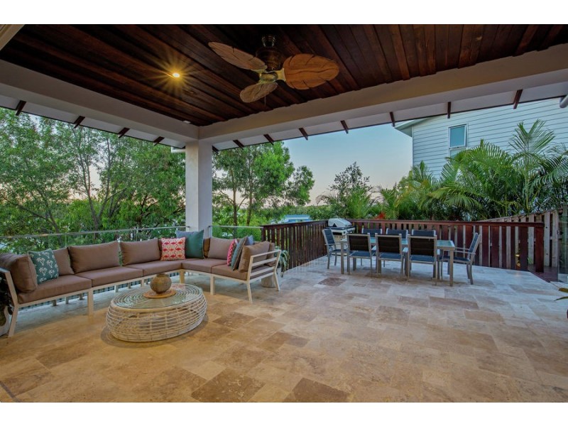 27 VILLAGE HIGH CRES, Coomera Waters QLD 4209
