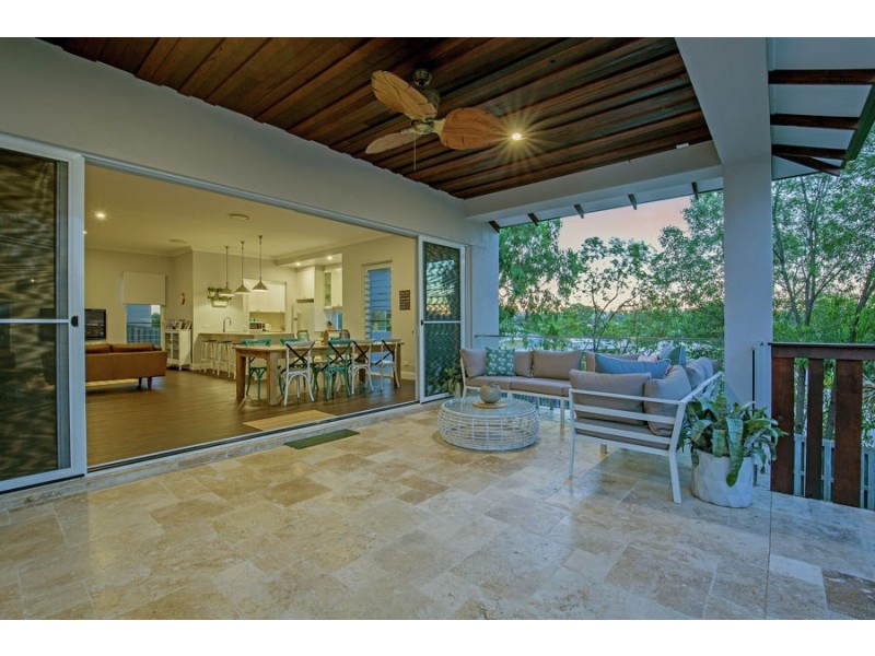 27 VILLAGE HIGH CRES, Coomera Waters QLD 4209