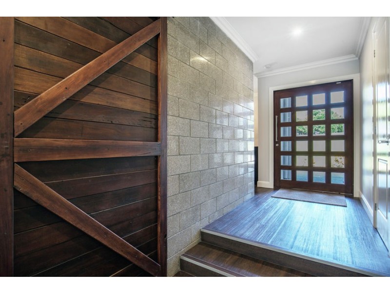 27 VILLAGE HIGH CRES, Coomera Waters QLD 4209
