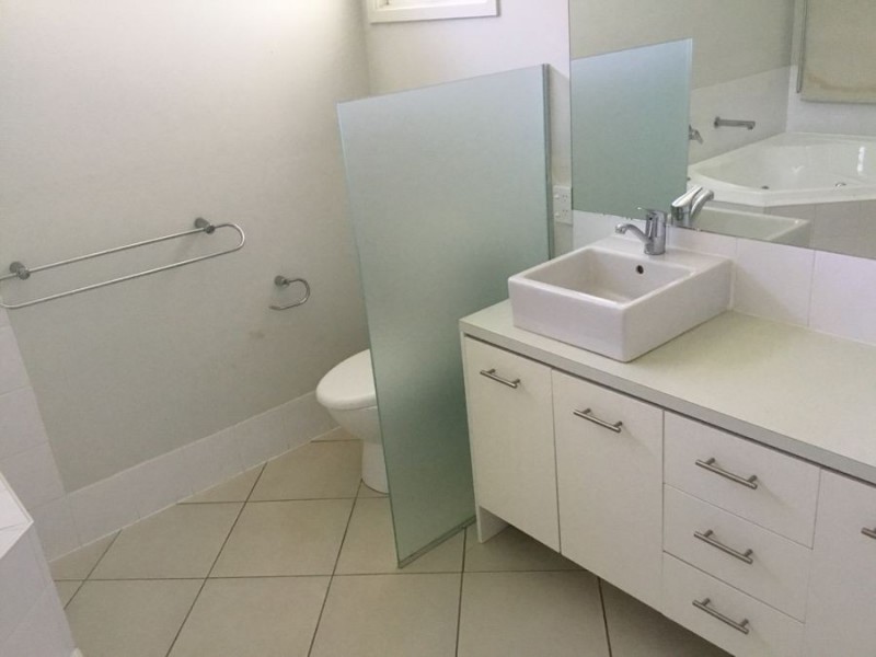 11 Village High, Coomera Waters QLD 4209