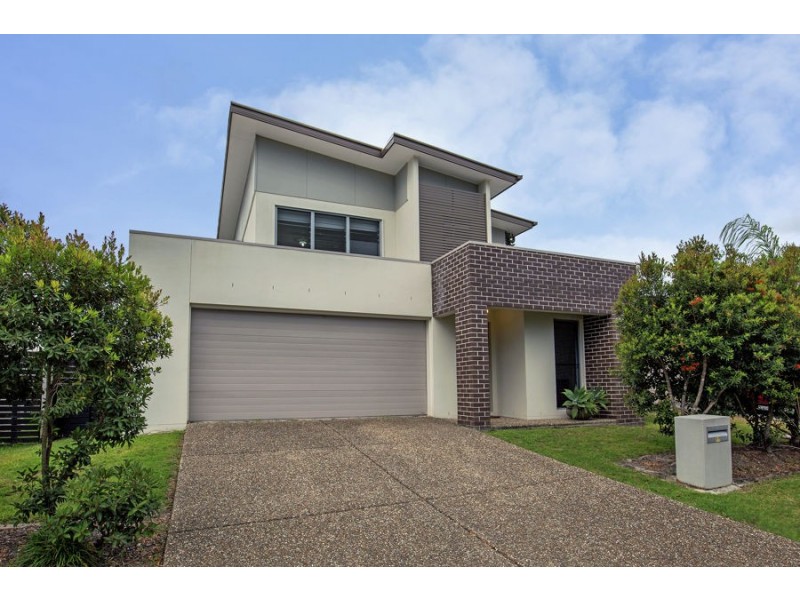 11 ARCADIA BOULEVARD, Pimpama QLD 4209