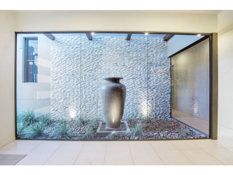 9 Katinka Circuit, Coomera Waters QLD 4209