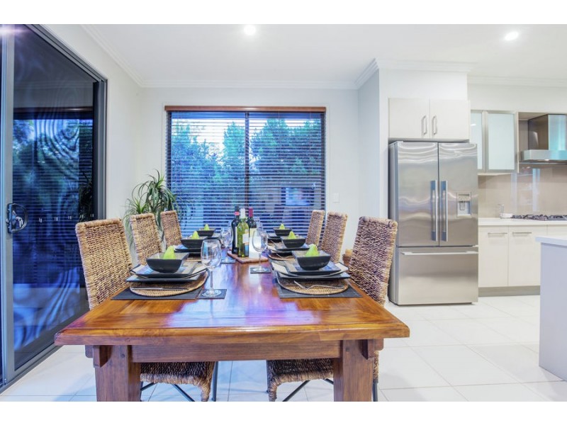 9 Katinka Circuit, Coomera Waters QLD 4209