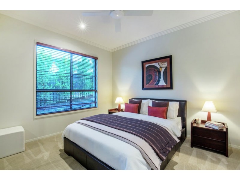 9 Katinka Circuit, Coomera Waters QLD 4209