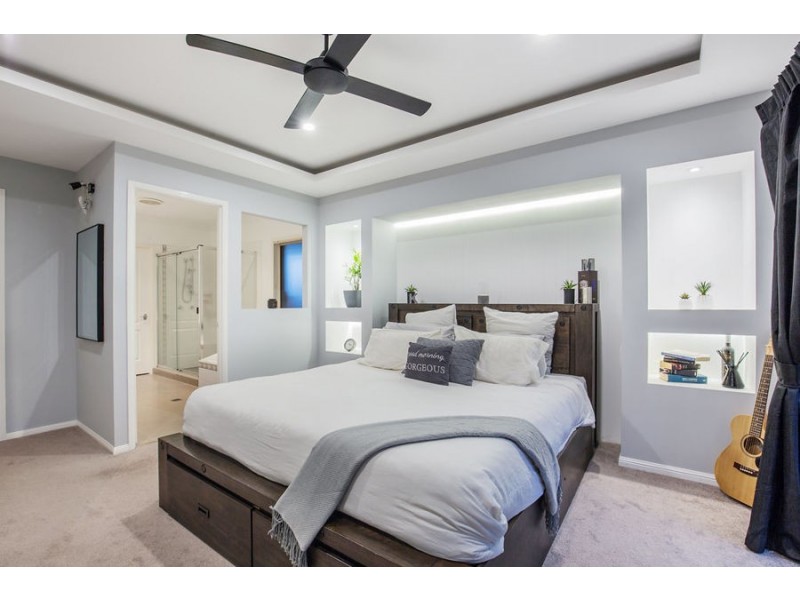 42 Boambillee Drive, Coomera Waters QLD 4209
