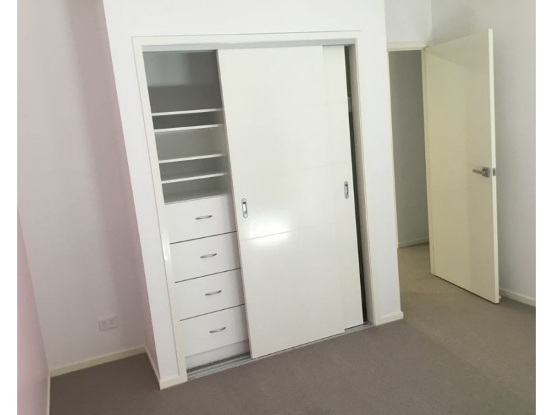 25 Impeccable Cct, Coomera Waters QLD 4209