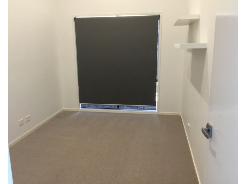 25 Impeccable Cct, Coomera Waters QLD 4209