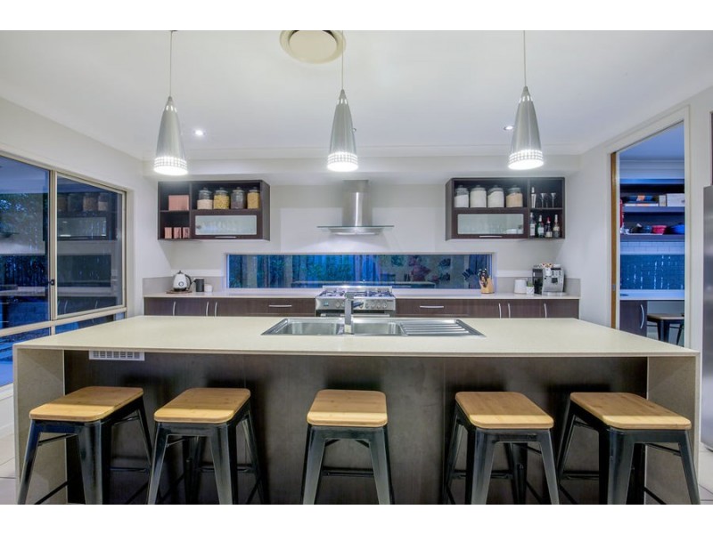 16 Jasner Lane, Coomera Waters QLD 4209