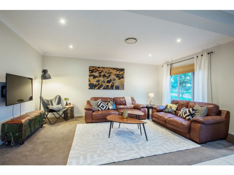 16 Jasner Lane, Coomera Waters QLD 4209