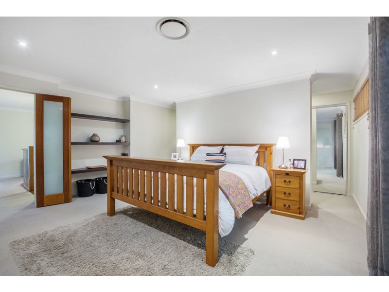 16 Jasner Lane, Coomera Waters QLD 4209